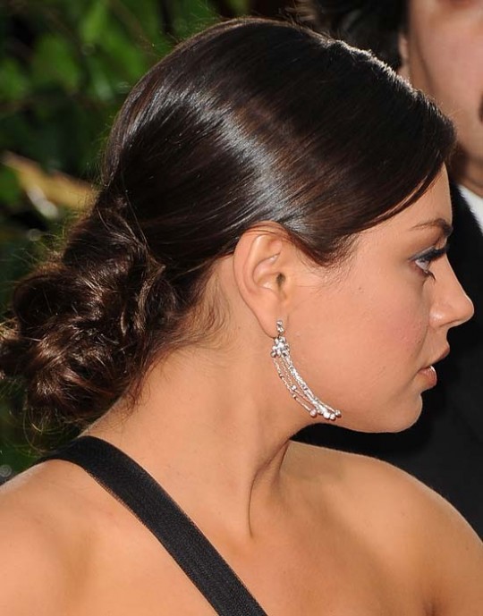 mila-kunis-hair-2012-golden-globes
