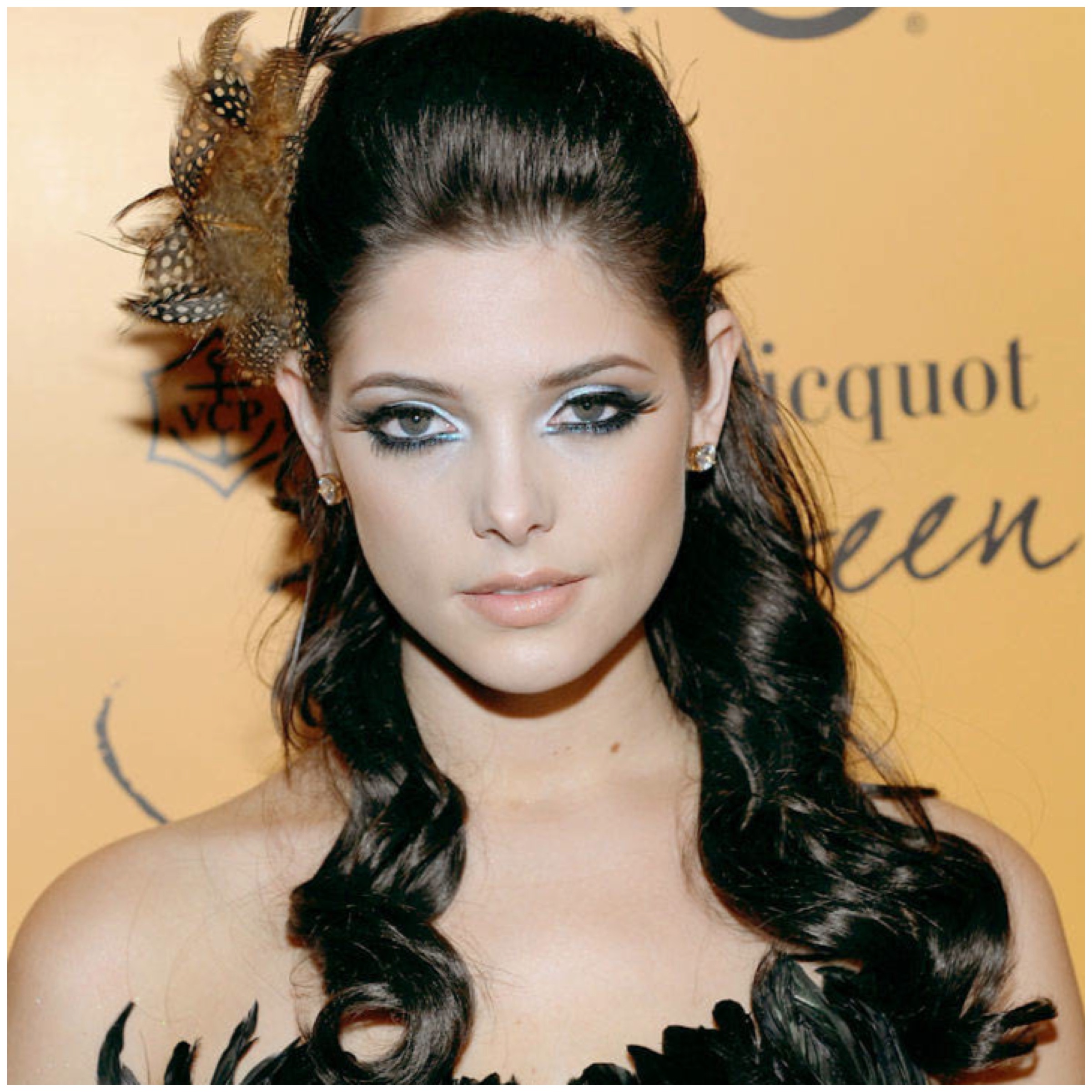 ashley_greene
